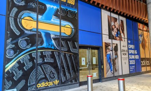 adidas Originals Store Toronto, The Well