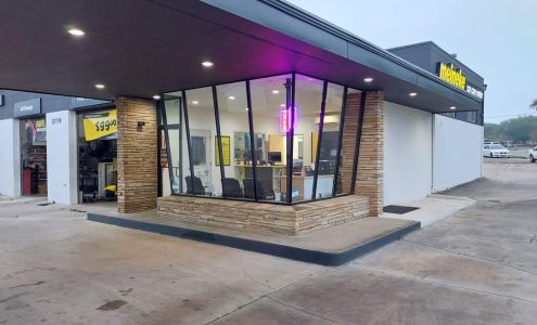 Meineke Car Care Center