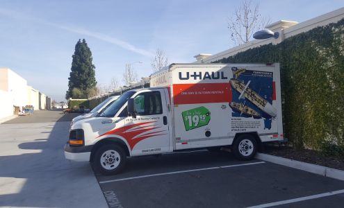 U-Haul Neighborhood Dealer