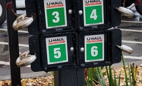 U-Haul Neighborhood Dealer