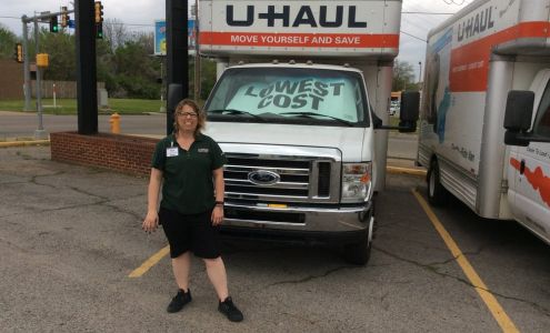 U-Haul Neighborhood Dealer