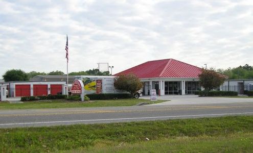 U-Haul Neighborhood Dealer