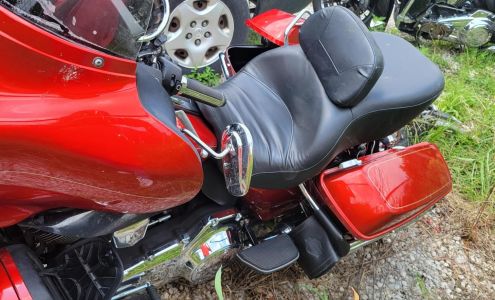 J&D Towing & Auto English