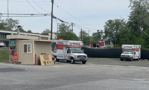 U-Haul Neighborhood Dealer