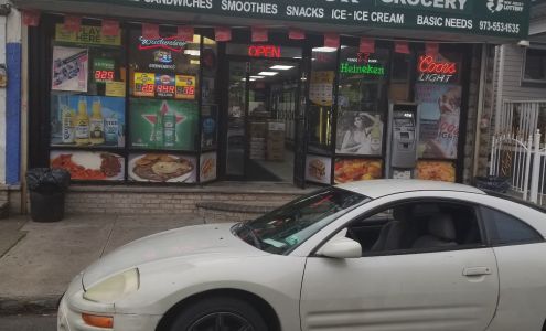 Rocky's Liquor Grocery