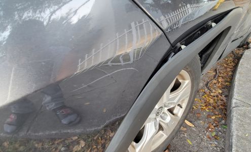 Alexis Paint & Body Shop