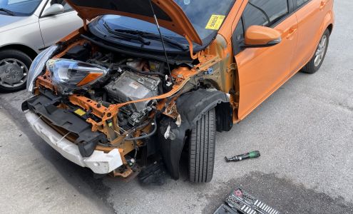 Sidewerx autobody repair and paint Llc