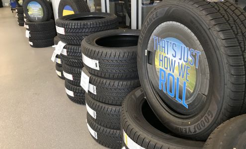 Denny Menholt Rapid Chevrolet Service, Parts & Tires