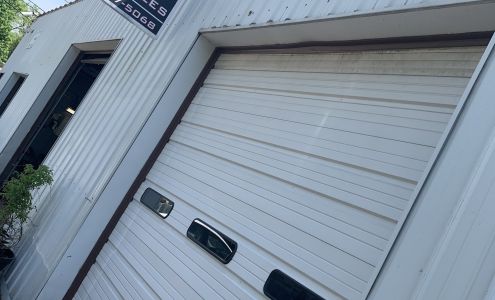 Martinez Auto Sales Momence