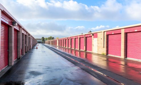 Performance Self Storage Group Inc.