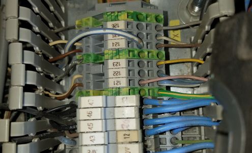 Marshall's Fashion Cleaners