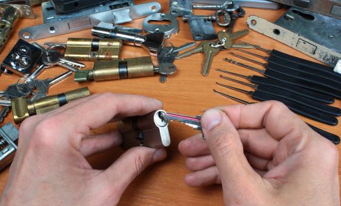 Mermaid Lock N Key