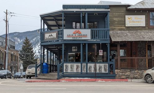 New West KnifeWorks & MTN MAN Toy Shop Jackson