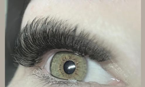 CG Lash Studio | Cindy Grainger