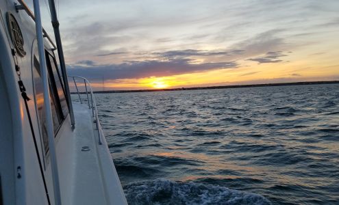 Ponquogue Marine Basin Hampton Bays