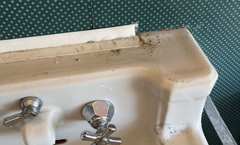 Cinderella's Cleaning 512 N Dupont Hwy, Dover Delaware 19901