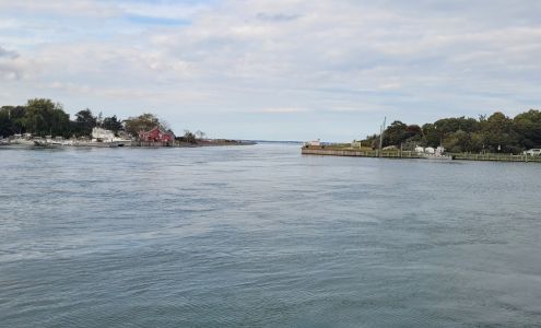 Shinnecock Marina Hampton Bays