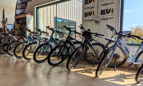 EVI- Electric Vehicles of Iowa Le Claire