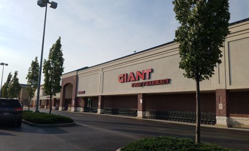 GIANT