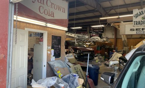 Poplar Grove Body Shop Gainesboro