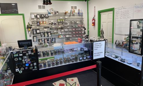 HI/LO Budz Holdenville