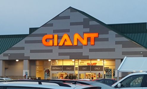 GIANT