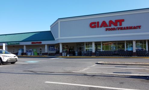 GIANT