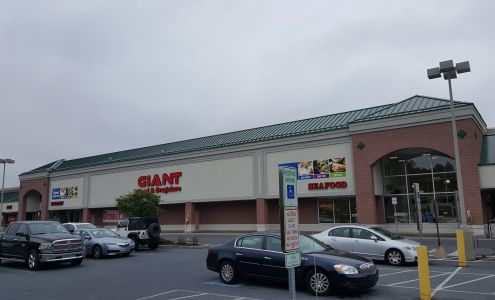 GIANT