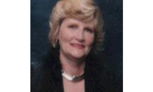 Cynthia Robbins, RE/MAX Innovative Properties Hollis