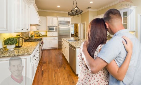 Real Estate Pedro Molina