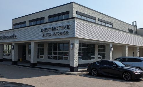 Distinctive Auto Works