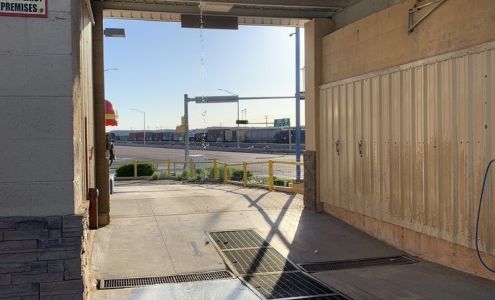 Premier Car Wash Gallup