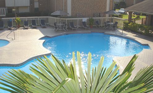 Richmond Oaks Apartments