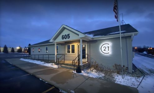 Jayson Sumerix - Century 21 Lee-Mac Realtor