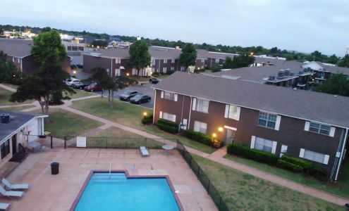 Quail Plaza Apartments