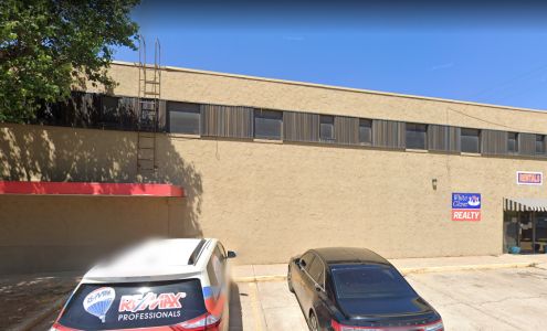 R.L. Smith, Realtor at Re/Max Professionals