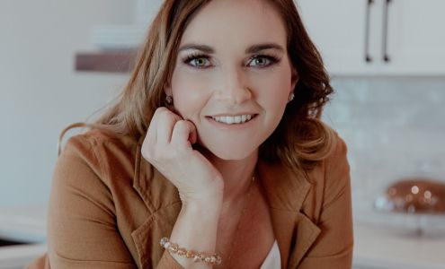 Juliana Tardif – Mortgage Broker with The Mortgage Centre We Connect