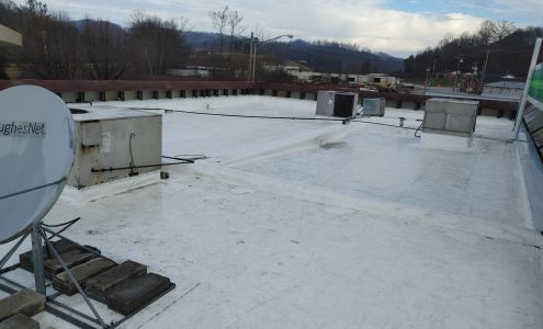 William Maxwell Roofing 111 N Indiana Ave, LaFollette Tennessee 37766