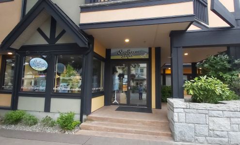SeaBreeze Gifts Qualicum Beach