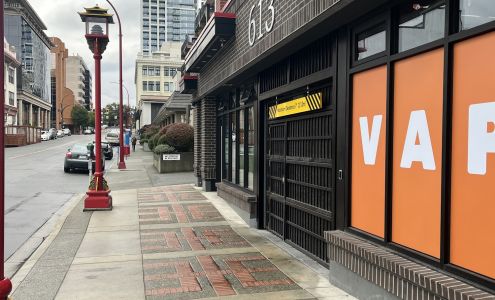 EQ LIFESTYLE VAPE SHOP