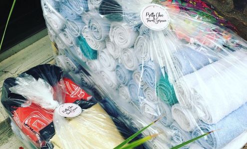 Pretty Chic Towel Service