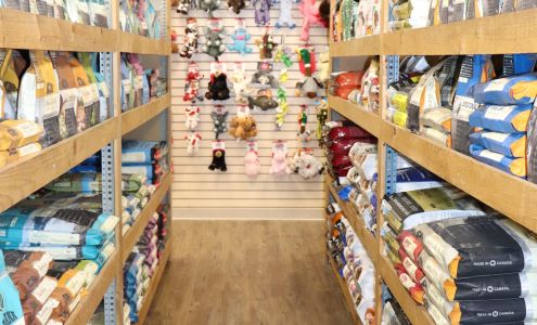 Feeds'n Needs (Shur-Gain) Berwick