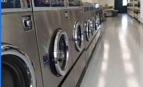 Sheridan Plaza Laundromat