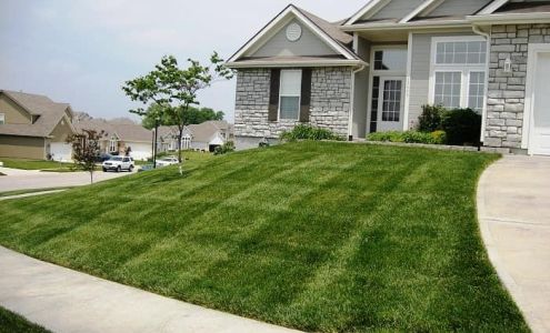 Quality Lawncare & Landscape 2025 Buchanan St Suite A, Little Chute Wisconsin 54140