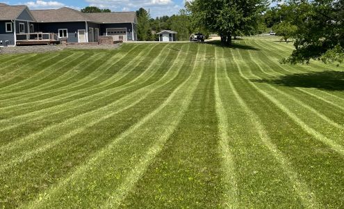 Midwest Lawn Pro 1565 Sequoia Ln, New Richmond Wisconsin 54017