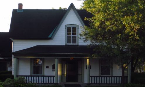 Anderson Foss Professional Corporation 10 Market Square, Perth Ontario K7H 1V7