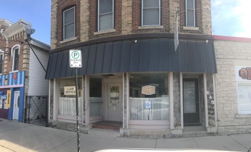 Pegg Peter (Middlebro' & Stevens LLP) 647 Berford St, Wiarton Ontario N0H 2T0