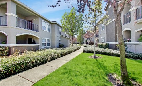 Hawthorn Village Apartments