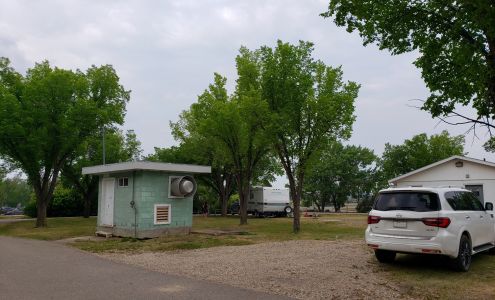 Kindersley Regional Park Campground Kindersley