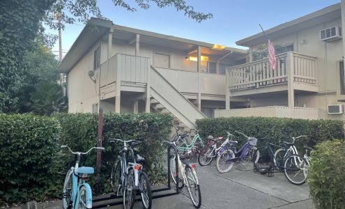 University Commons Apartments